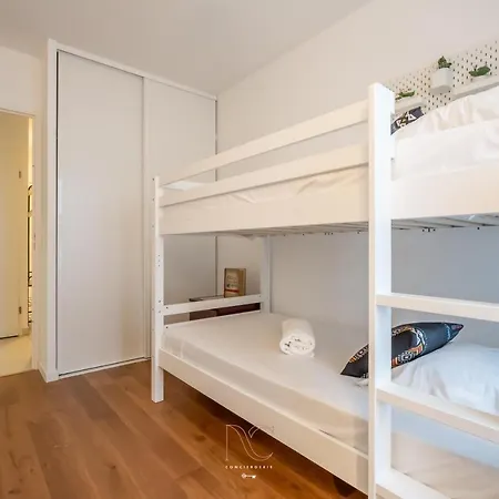 *disneyland-paris* 6pers, Netflix, Wifi, Parking Apartamento Montévrain